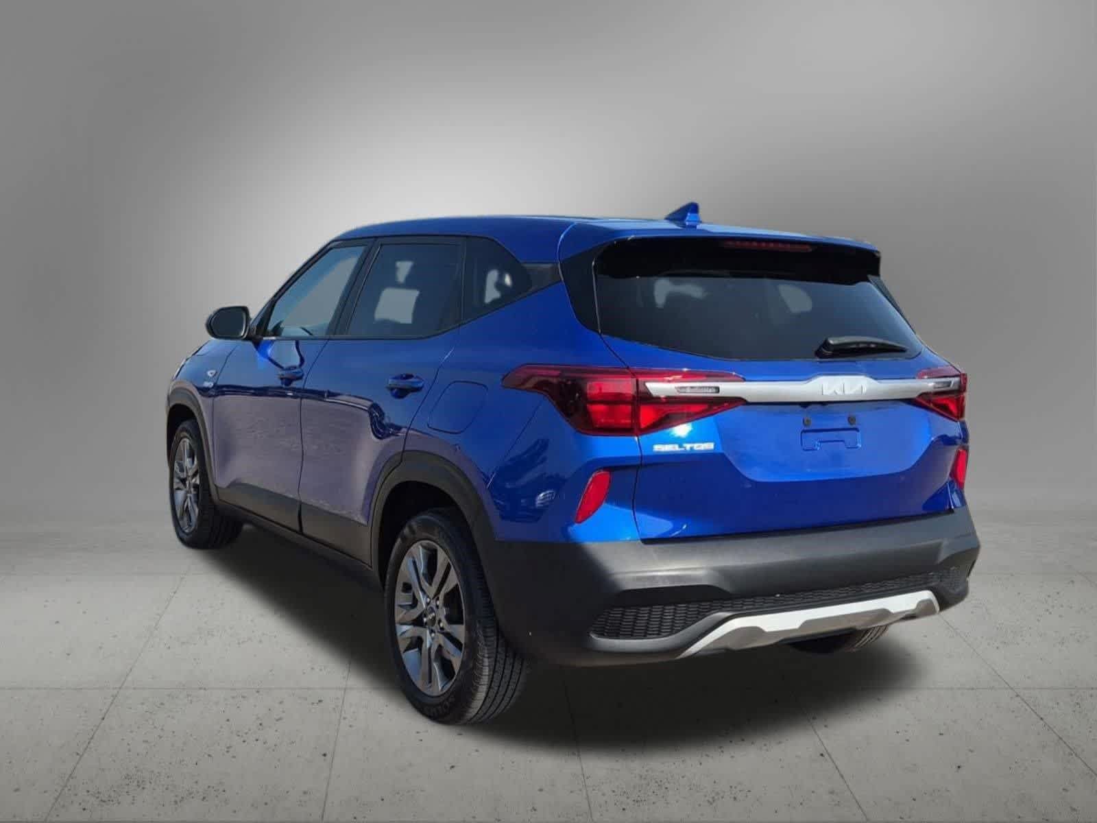 Used 2022 Kia Seltos LX AWD/4WD image 4