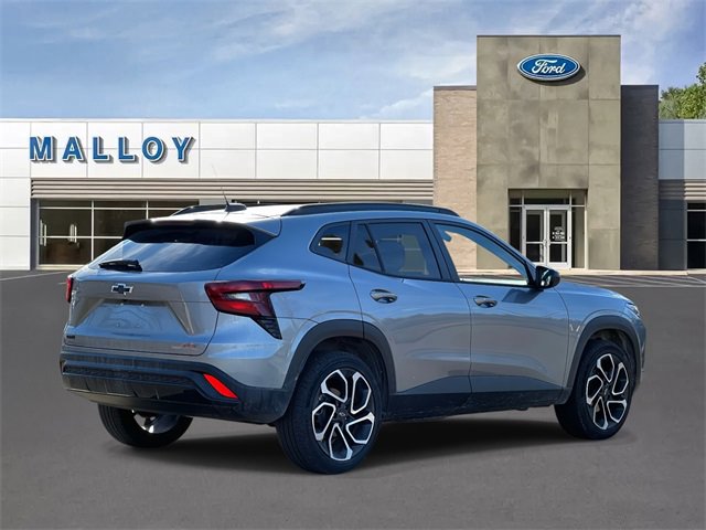 Used 2025 Chevrolet Trax RS w/ Sunroof Package video 2