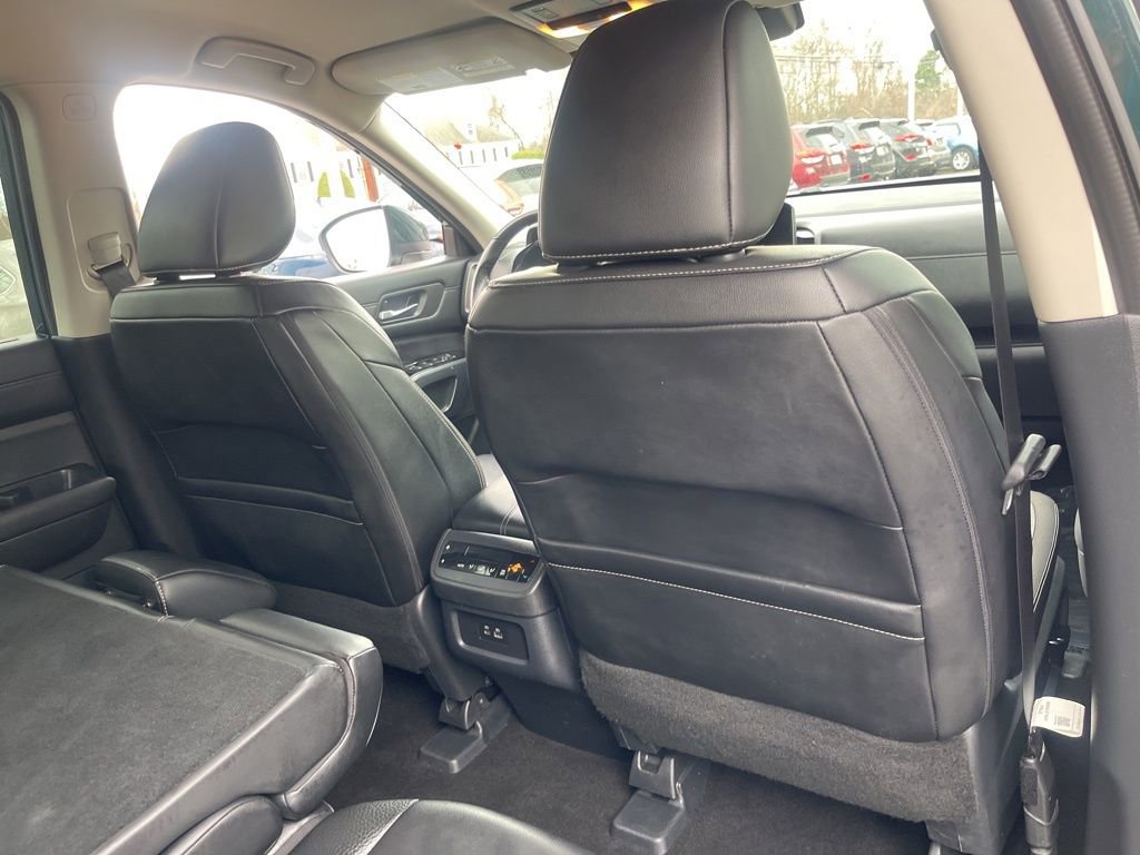 Certified 2024 Nissan Pathfinder SL image 23