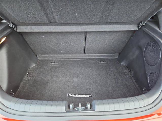 Used 2019 Hyundai Veloster Turbo FWD image 6