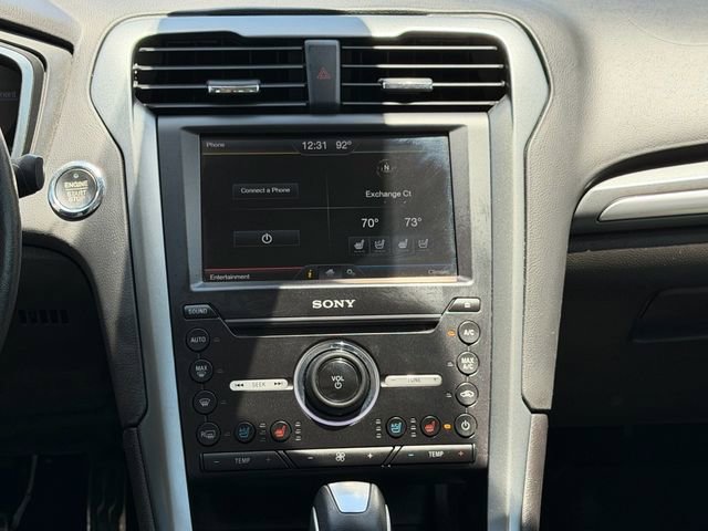 Used 2016 Ford Fusion Titanium FWD image 18
