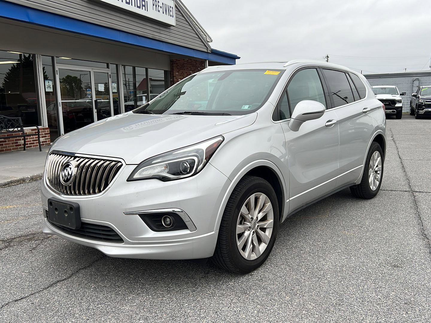 Used 2017 Buick Envision Essence AWD/4WD image 1