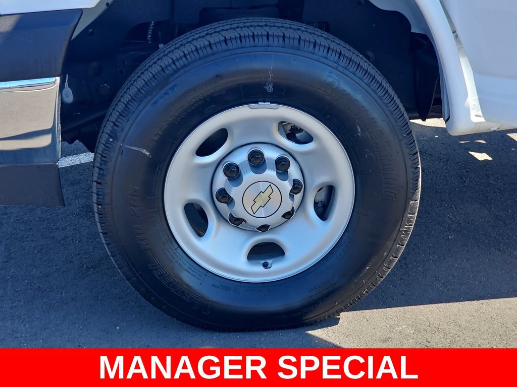 New 2023 Chevrolet Express 3500 w/ Power Convenience Package RWD image 34
