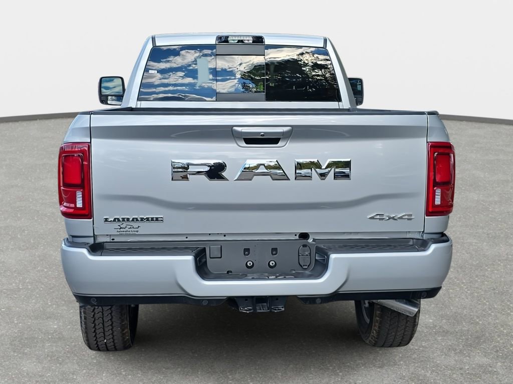 New 2026 RAM 2500 Laramie AWD/4WD image 6