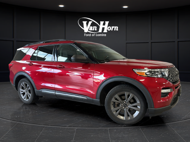 Used 2021 Ford Explorer XLT w/ XLT Sport Appearance Package