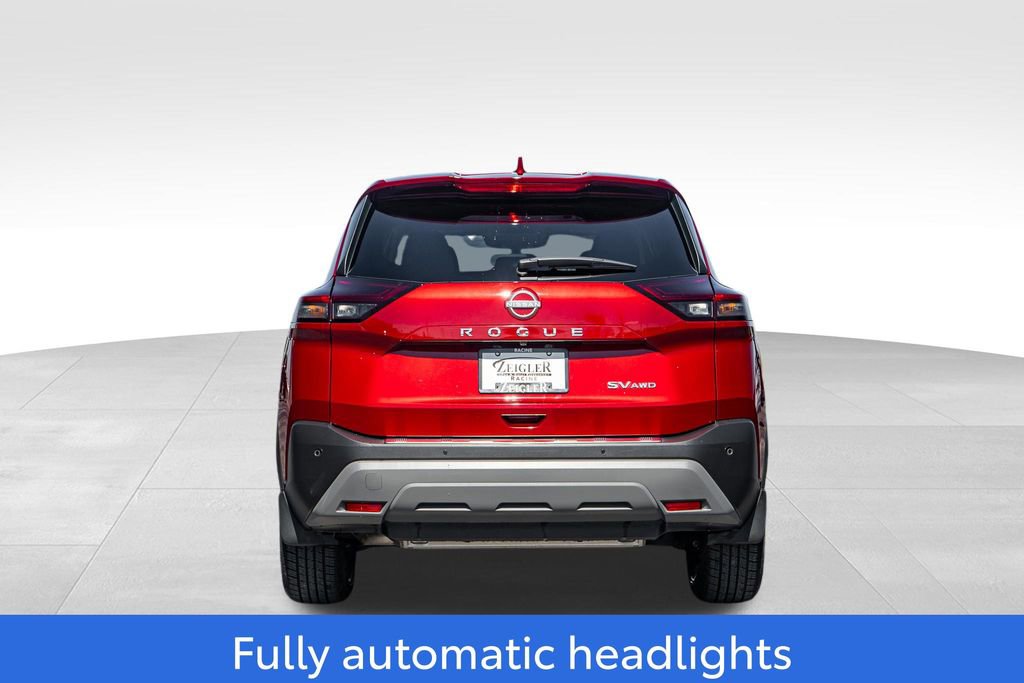 Used 2023 Nissan Rogue SV image 6