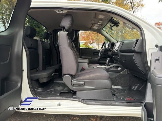 Used 2022 Nissan Frontier S w/ Technology Package image 15