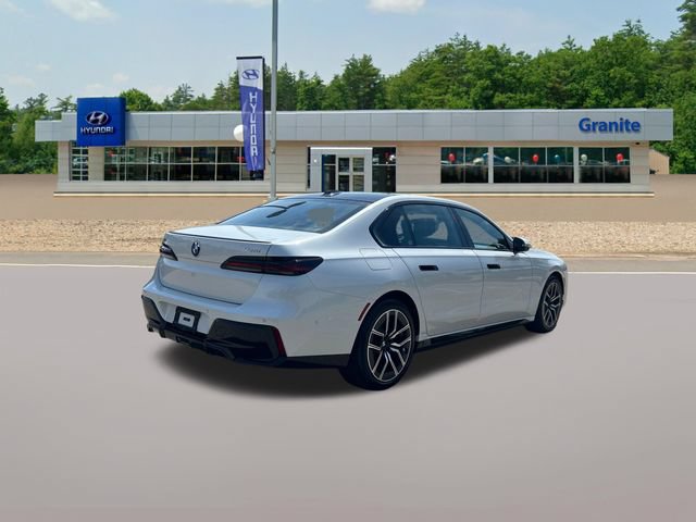 Used 2026 BMW 740i xDrive AWD/4WD image 6