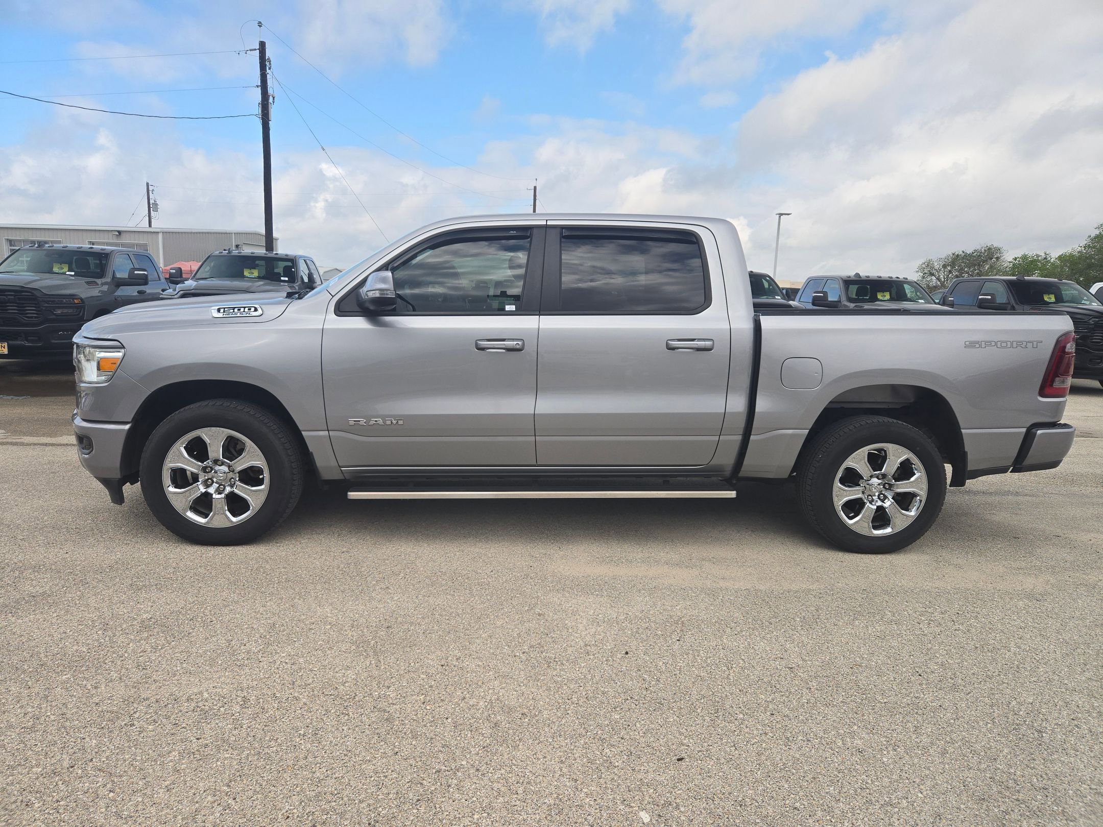 Used 2022 RAM 1500 Lone Star image 6