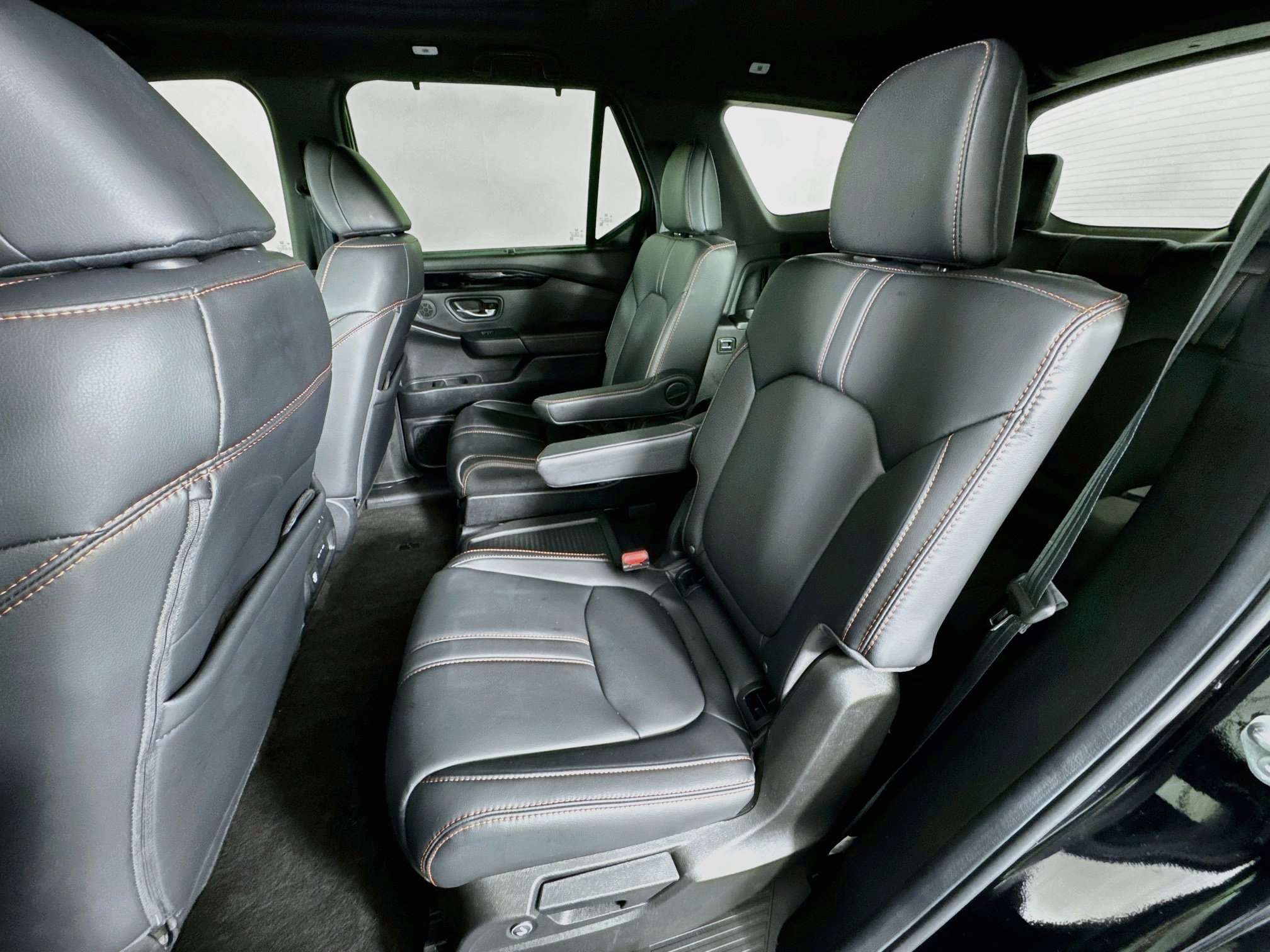 Certified 2025 Honda Pilot TrailSport image 24