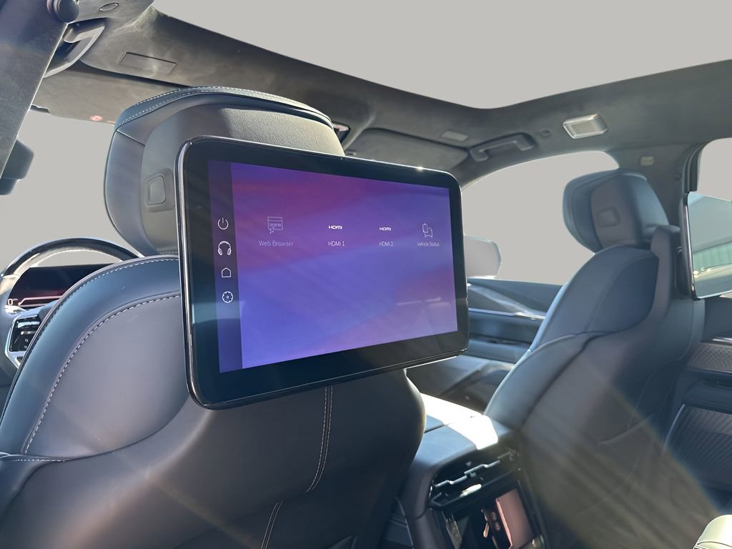 New 2026 Cadillac Escalade IQ Luxury 2 w/ LPO, Floor Liner Package image 22