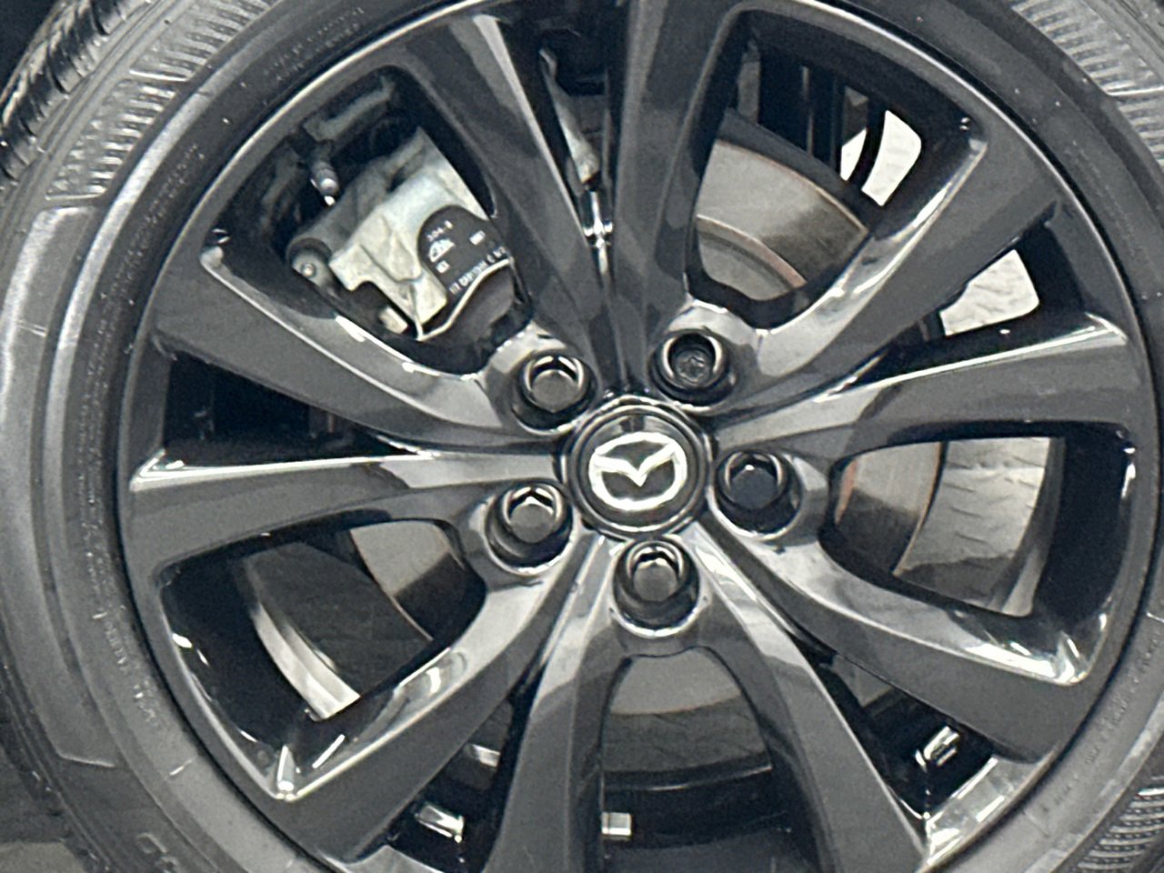 Used 2024 MAZDA CX-30 Carbon image 5