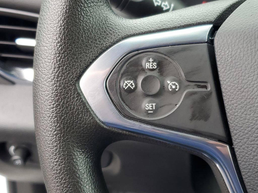 Used 2021 Chevrolet Traverse LS image 11