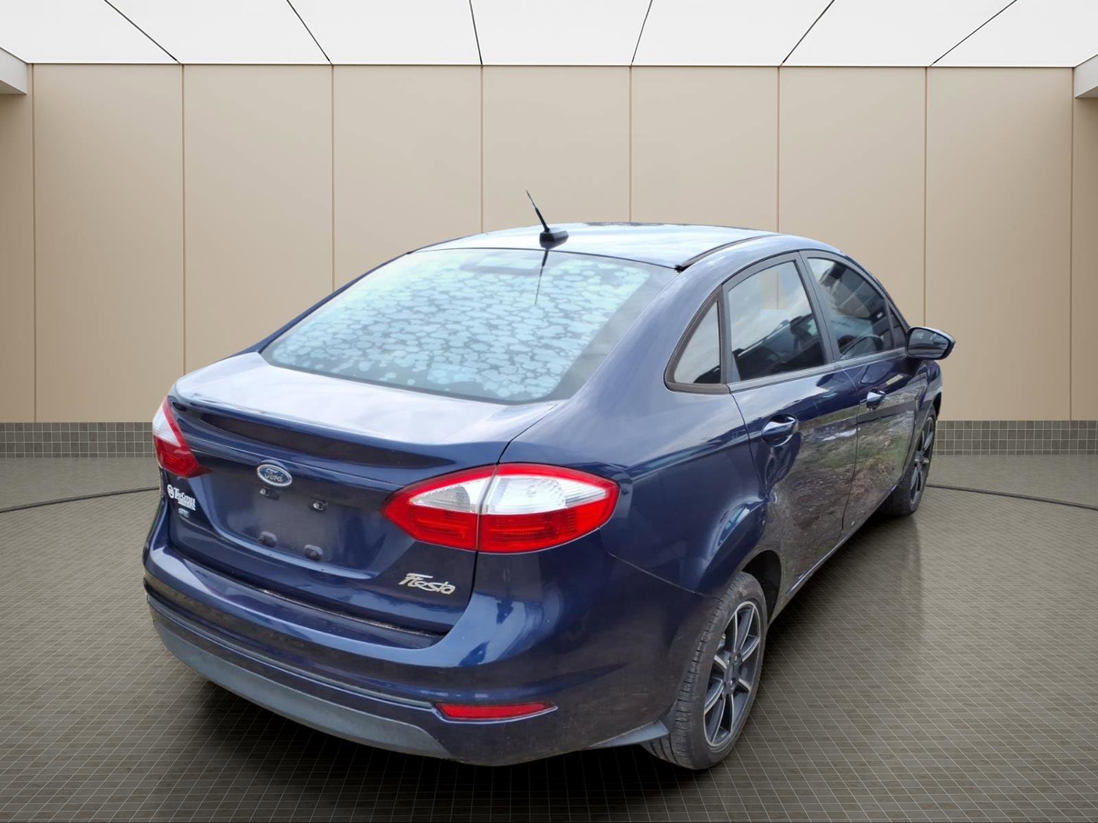 Used 2016 Ford Fiesta SE image 12