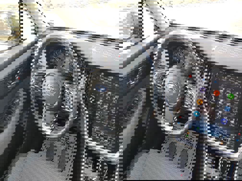 Used 2023 Subaru Outback Premium image 17