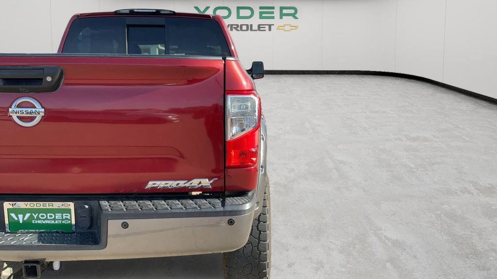 Used 2017 Nissan Titan PRO-4X w/ Pro-4x Convenience Package AWD/4WD image 51