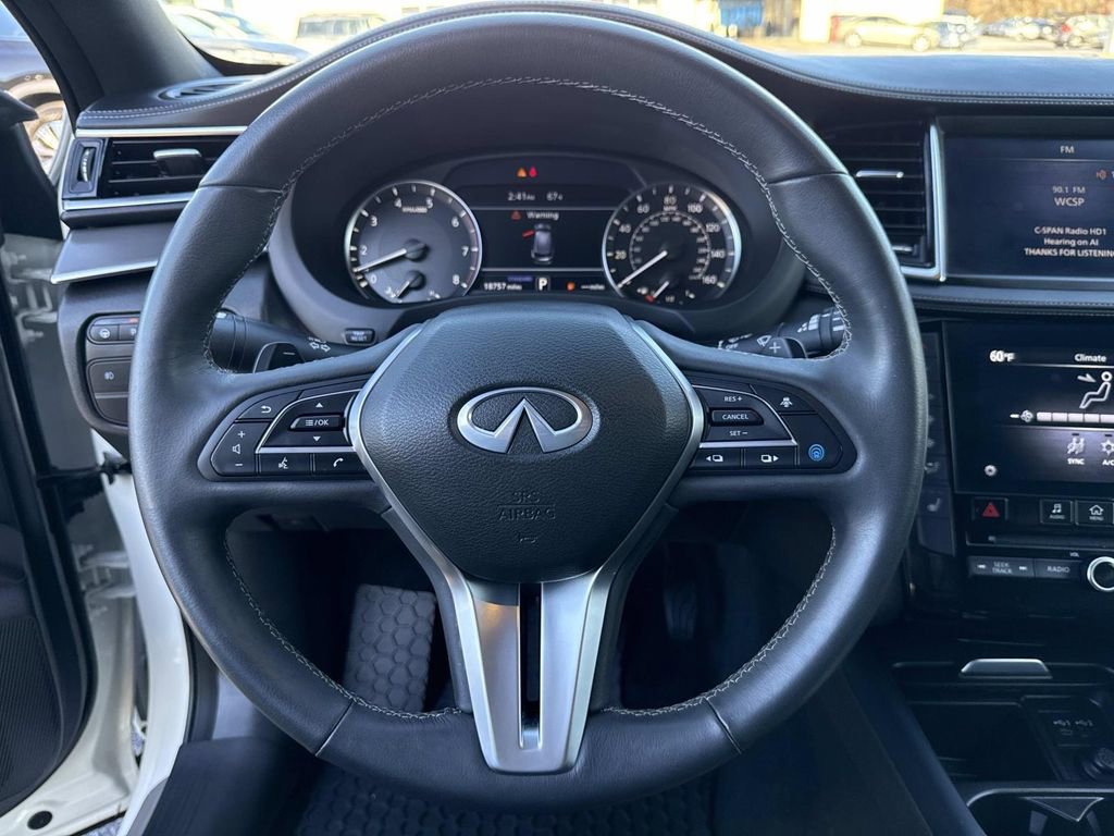 Certified 2022 INFINITI QX50 Luxe w/ Appearance Package image 11