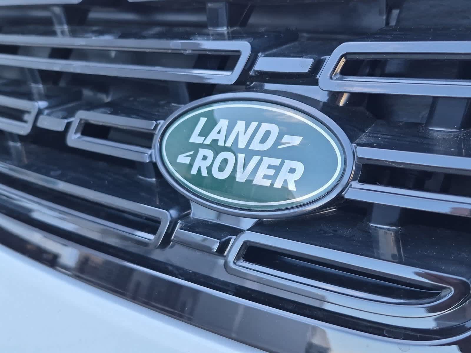 New 2027 Land Rover Range Rover Sport Dynamic SE AWD/4WD image 11
