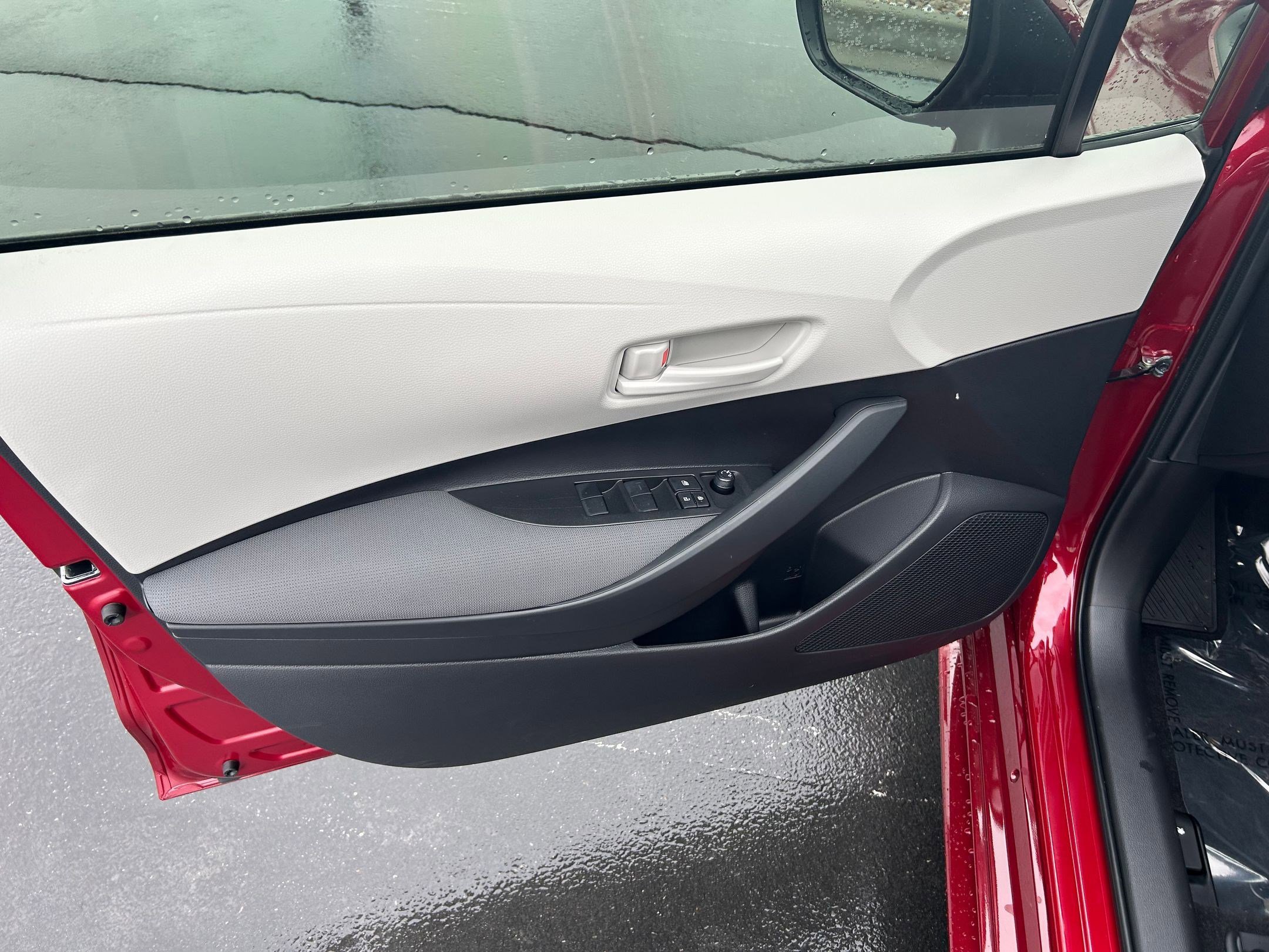 Certified 2026 Toyota Corolla LE image 10