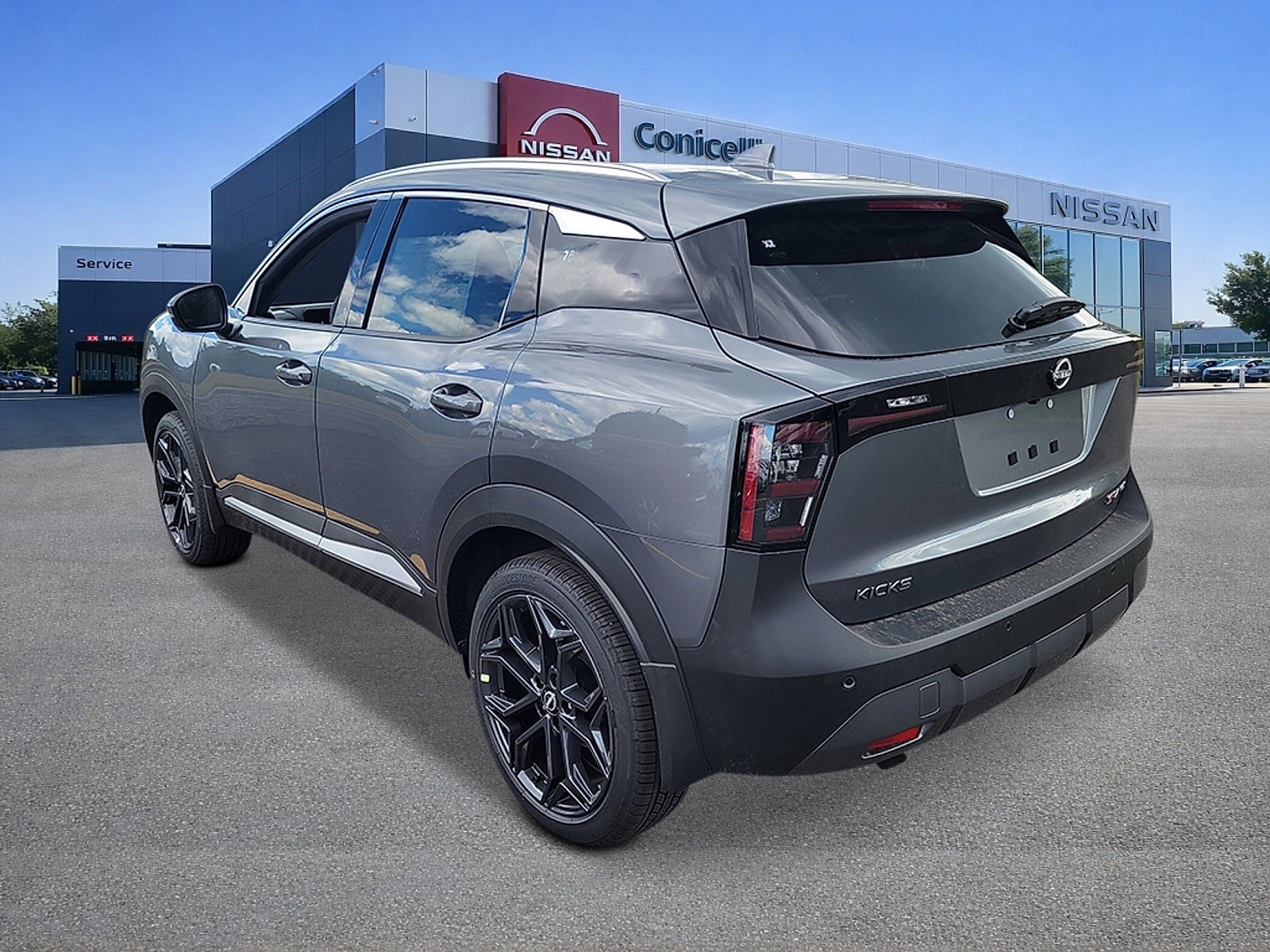 New 2026 Nissan Kicks SR w/ SR Premium Package AWD/4WD image 3