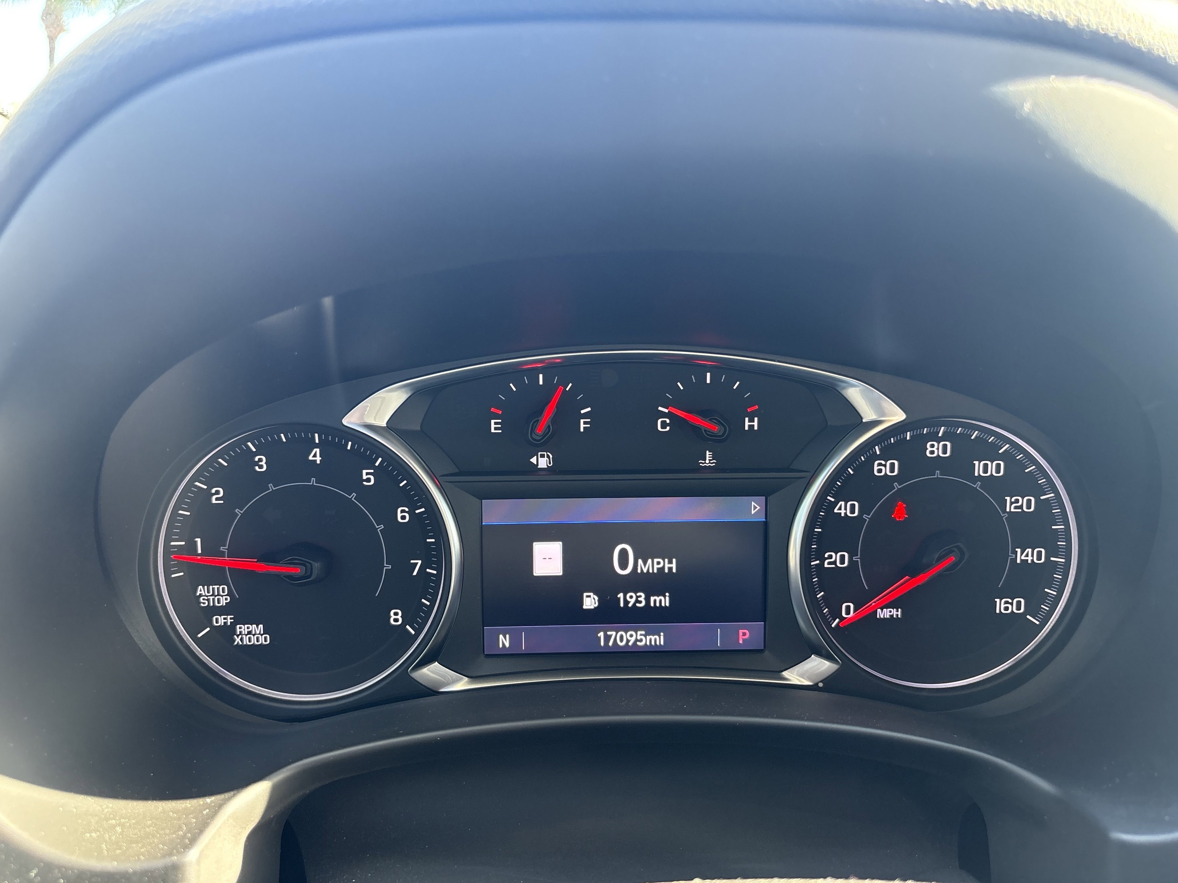 Used 2022 GMC Terrain SLE w/ Driver Convenience Package FWD image 11