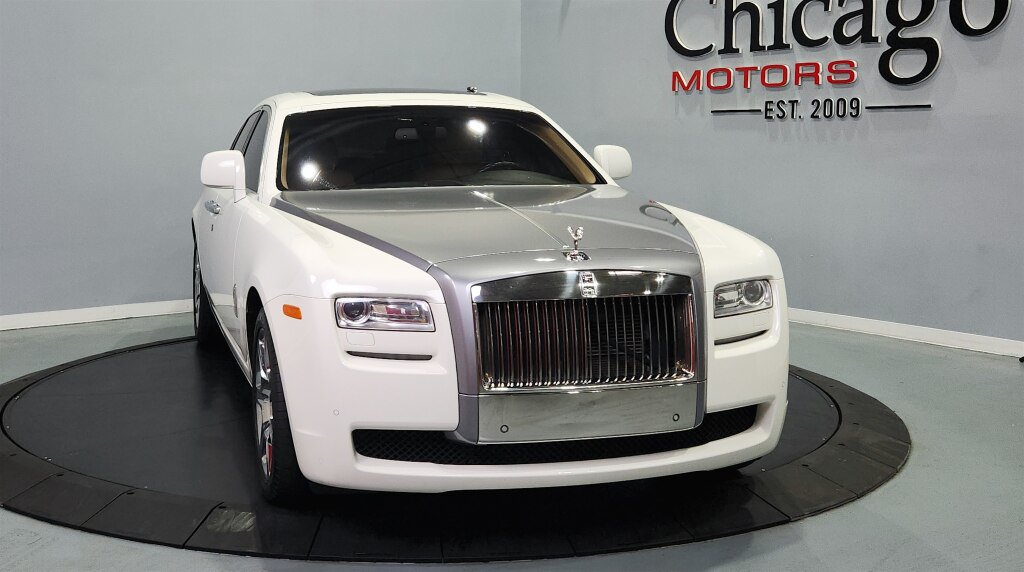 Used 2010 Rolls-Royce Ghost RWD image 3