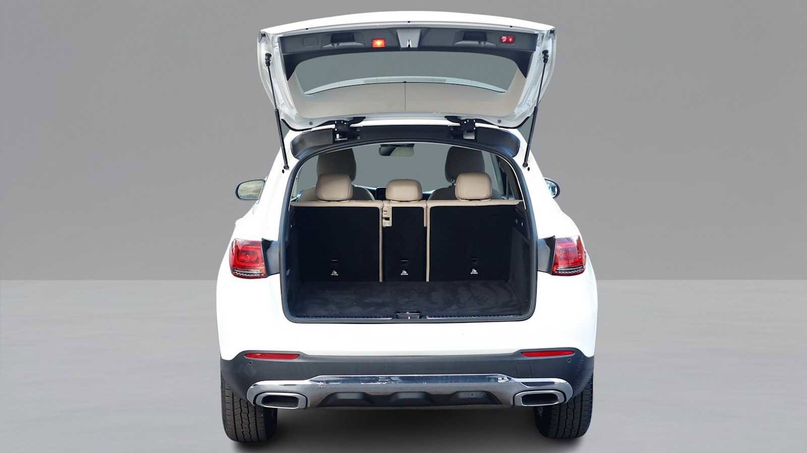 Used 2022 Mercedes-Benz GLC 300 4MATIC image 7