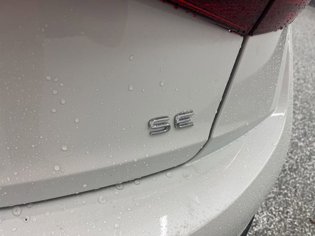 New 2026 Volkswagen Jetta SE image 5