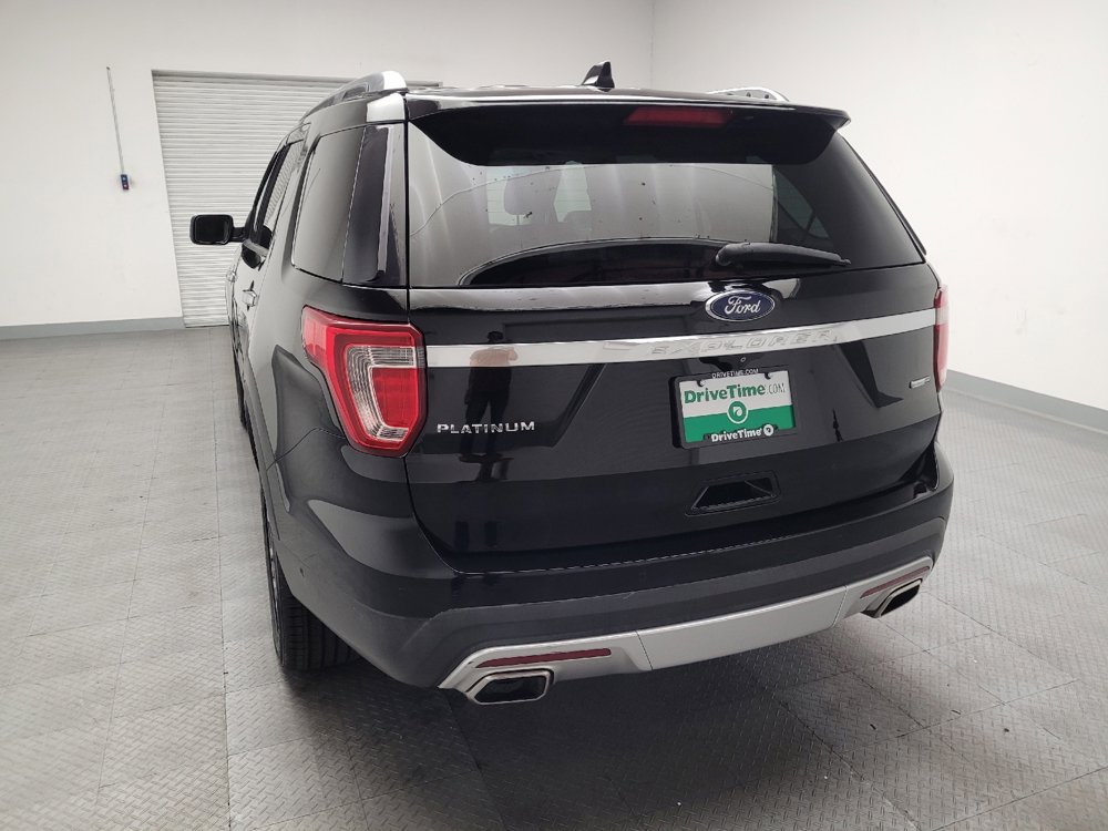 Used 2016 Ford Explorer Platinum AWD/4WD image 6