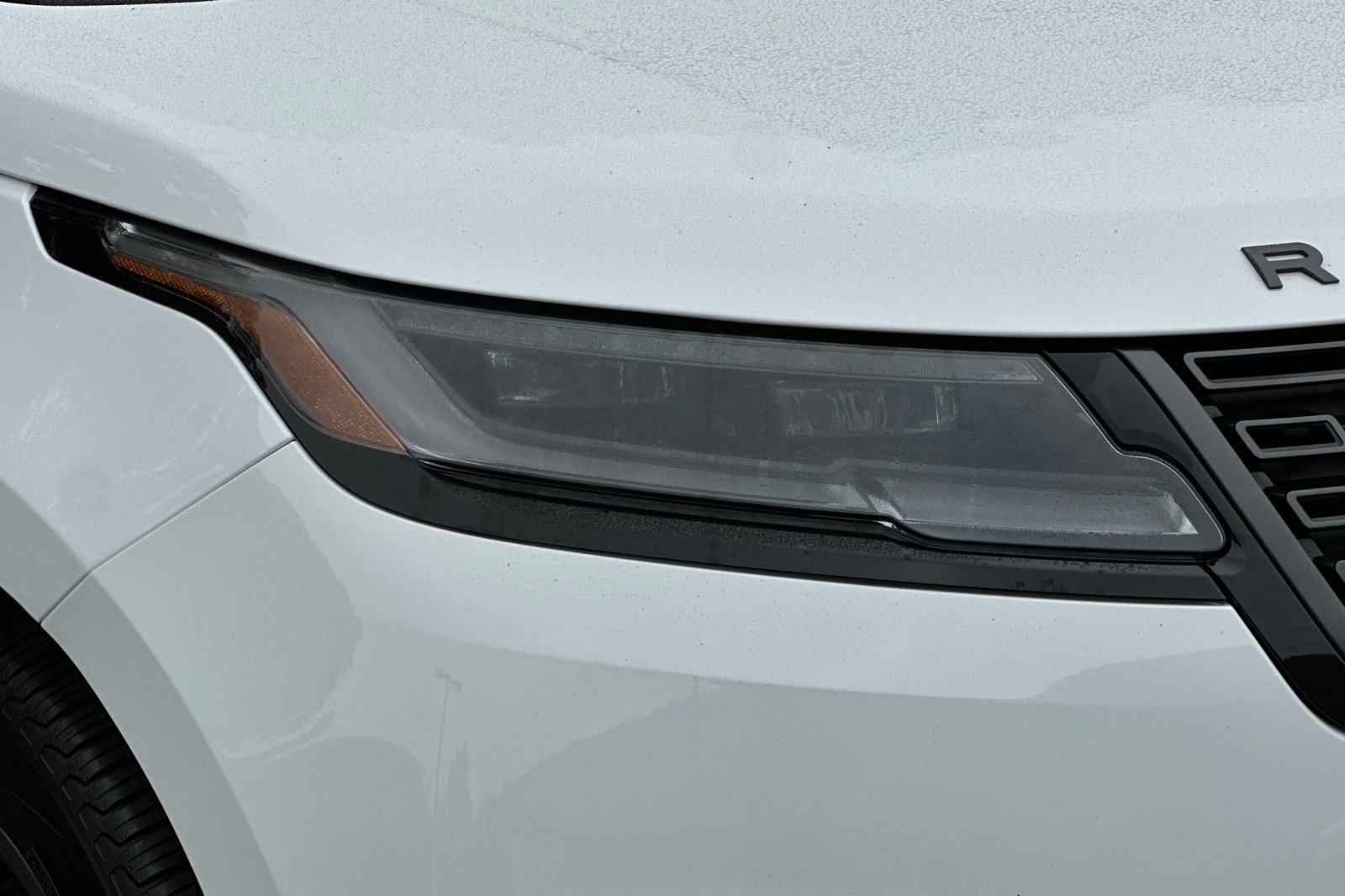 Used 2026 Land Rover Range Rover Velar Dynamic SE image 12