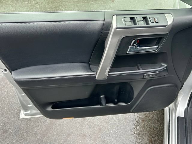 Used 2018 Toyota 4Runner Limited AWD/4WD image 14