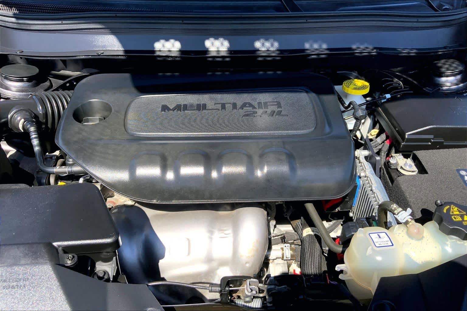 Used 2023 Jeep Cherokee Altitude Lux AWD/4WD image 31