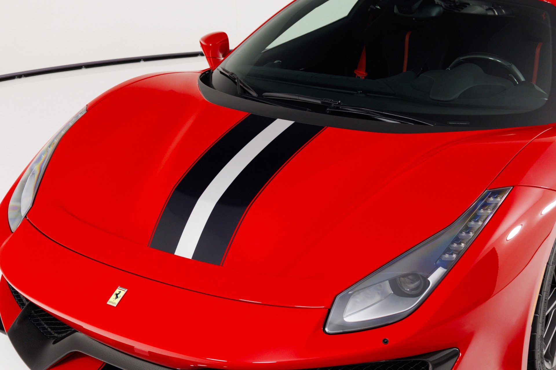 Used 2020 Ferrari 488 Pista Coupe image 60