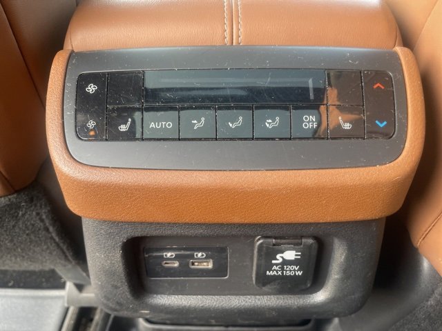 Used 2022 Nissan Pathfinder Platinum w/ Cargo Package image 38