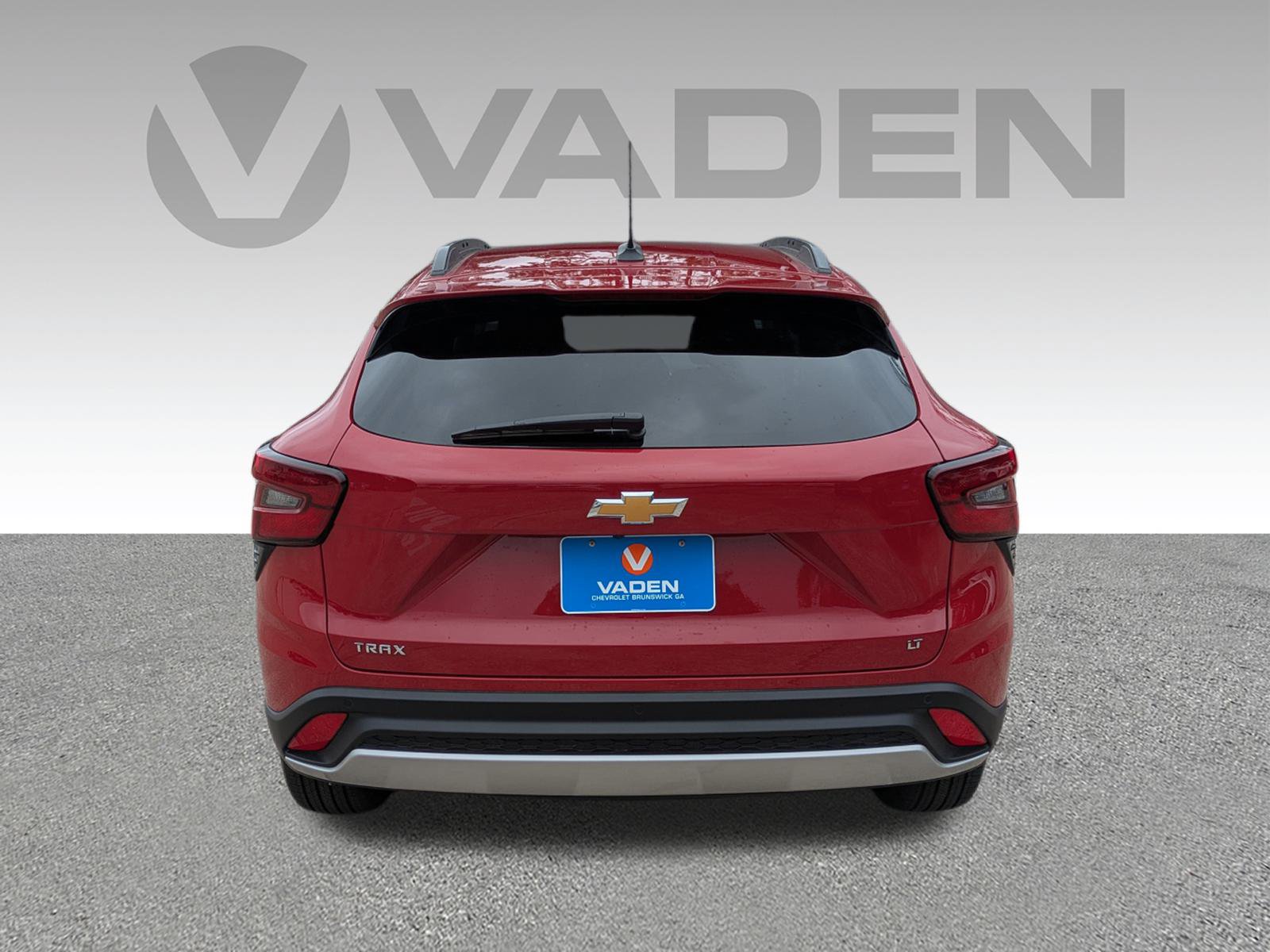 New 2026 Chevrolet Trax LT w/ Sunroof Package FWD image 27