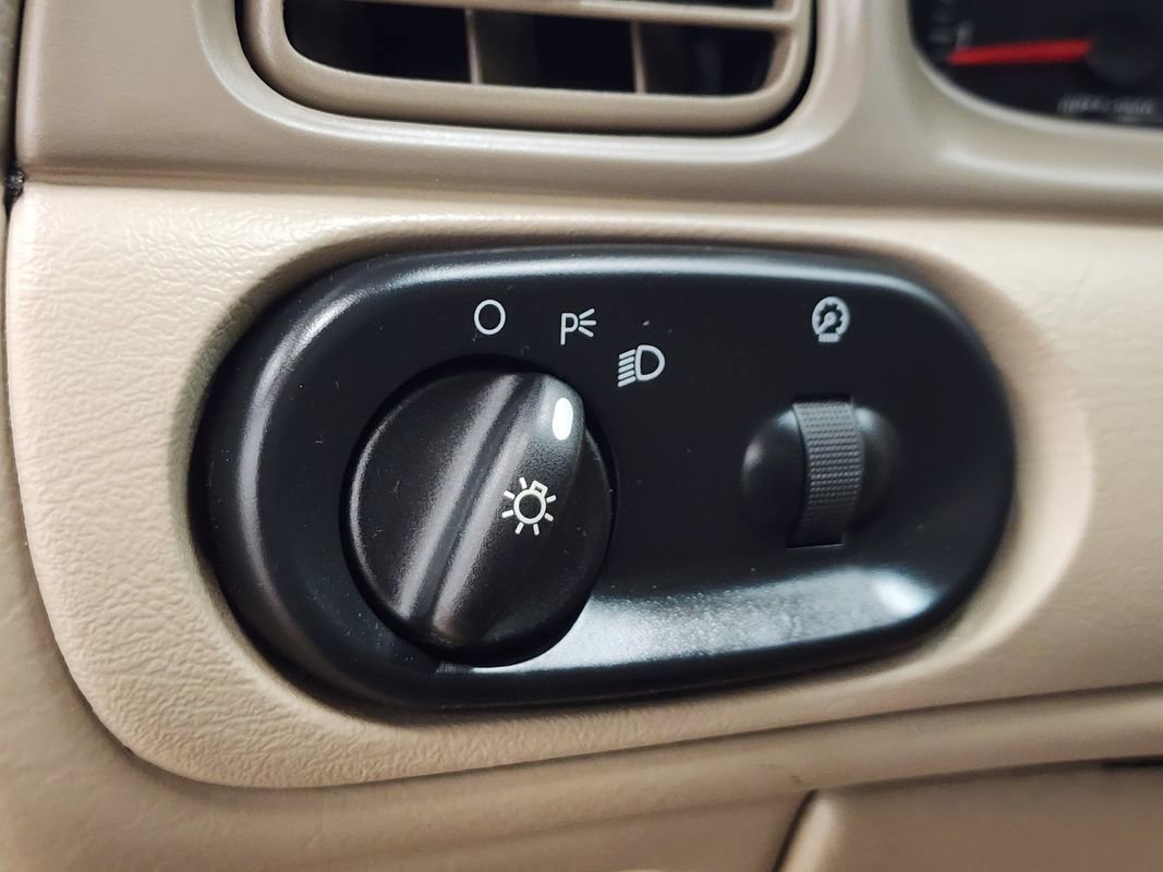 Used 2004 Ford Taurus SE image 14