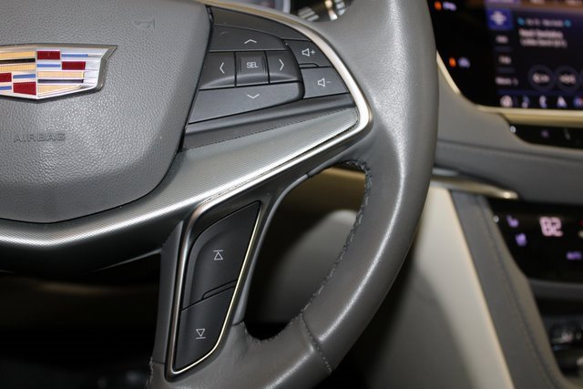 Certified 2022 Cadillac XT5 Premium Luxury image 25