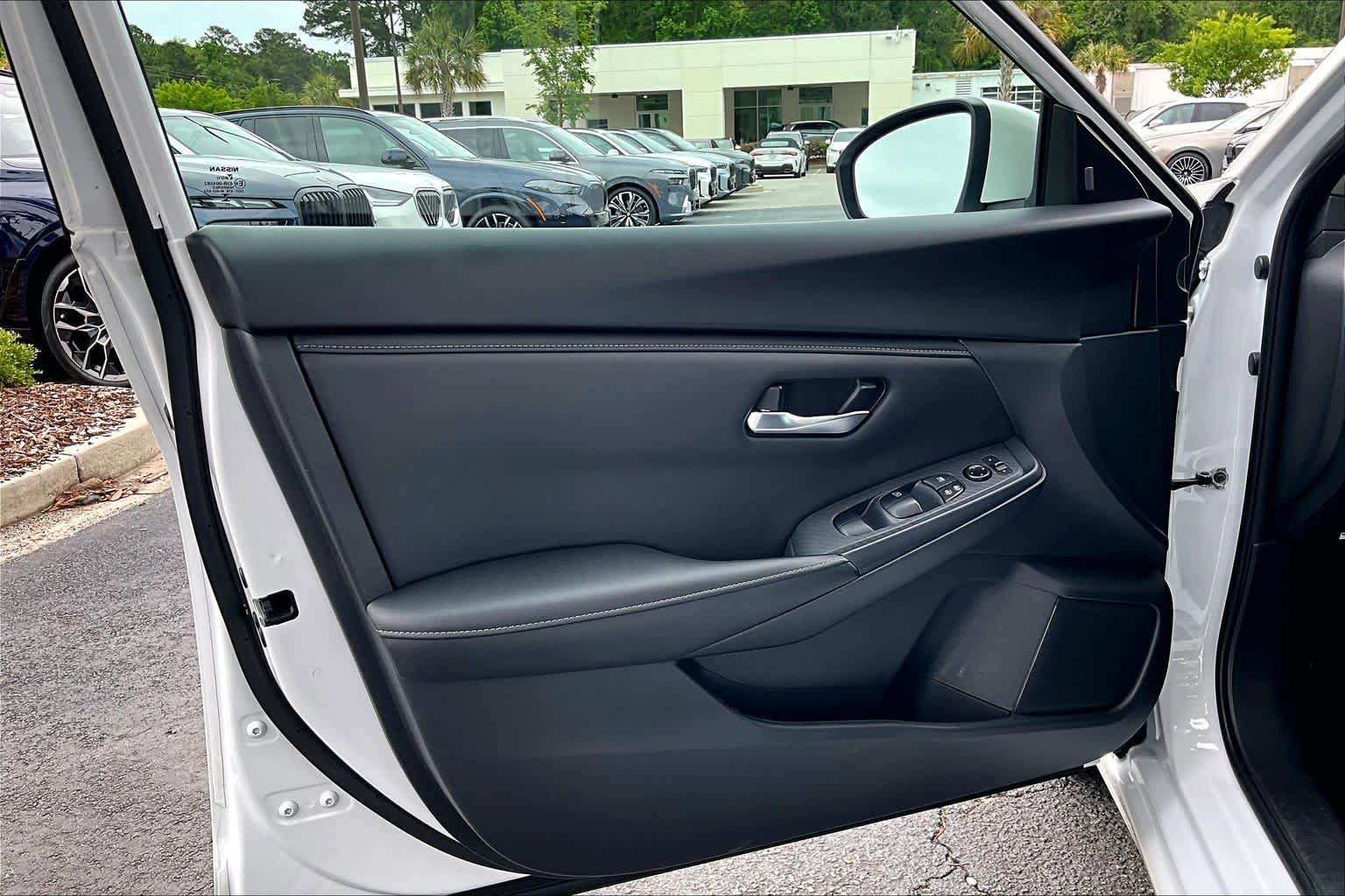 Used 2023 Nissan Sentra SV w/ All-Weather Package FWD image 21
