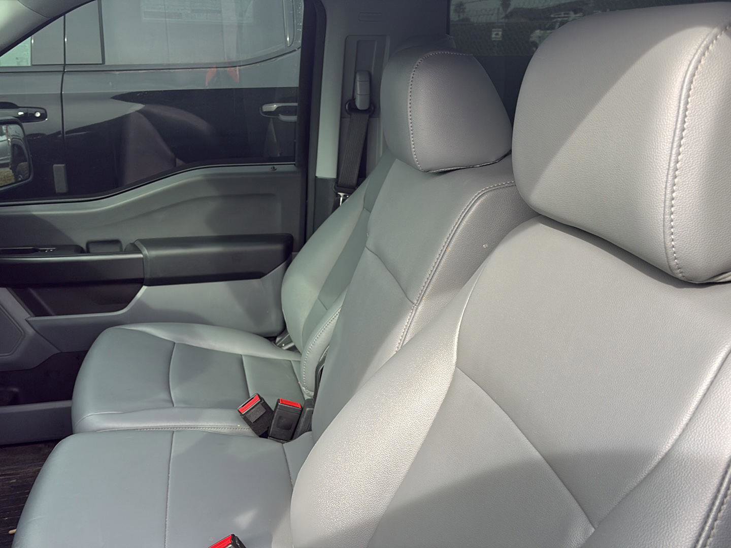 Used 2025 Ford F150 XL image 8