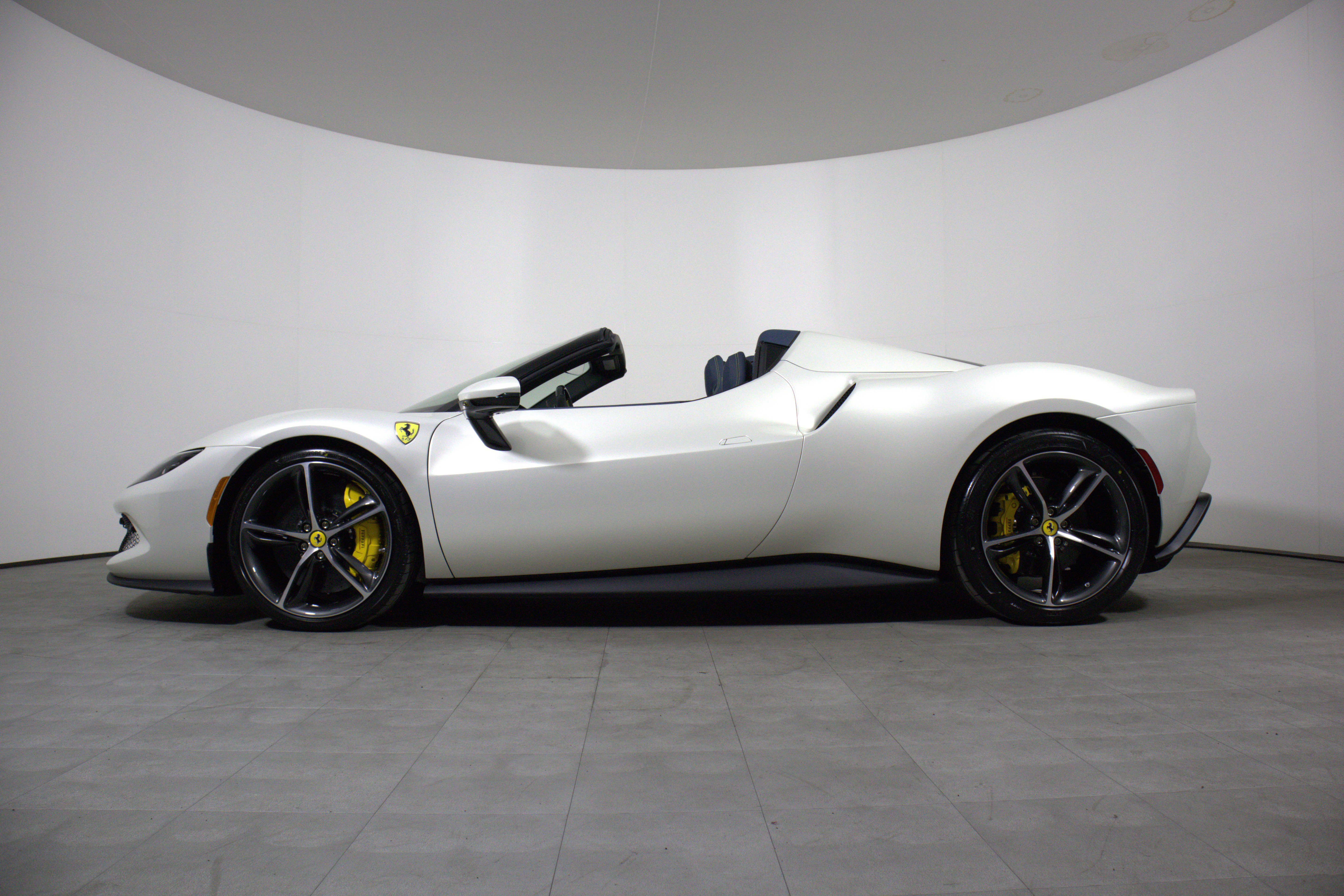 Certified 2025 Ferrari 296 GTS RWD image 9