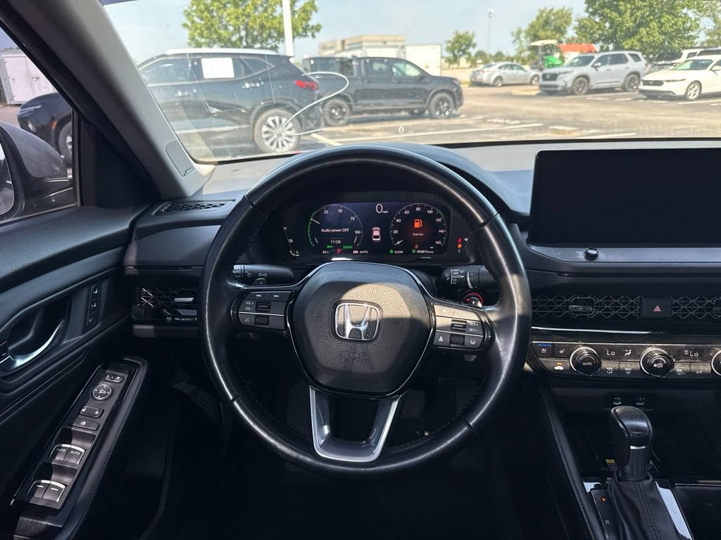 Used 2023 Honda Accord Touring image 19