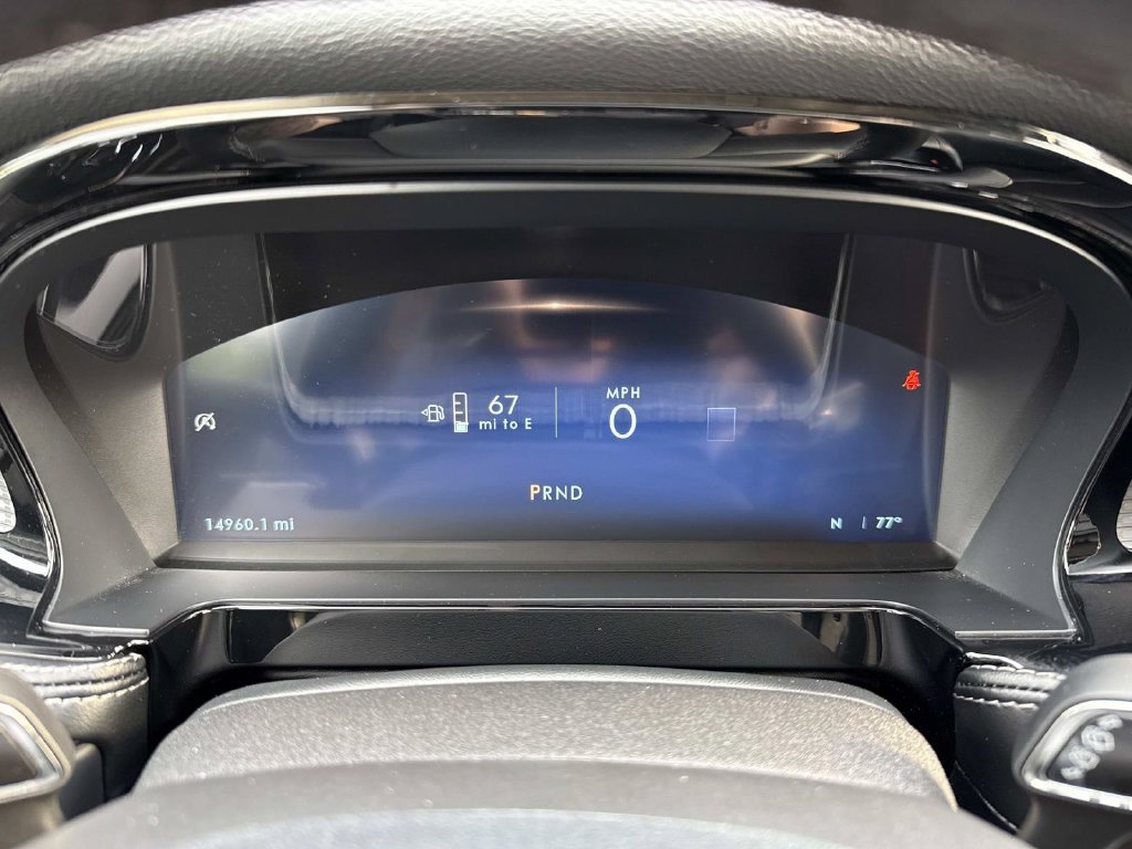 Used 2024 Lincoln Corsair AWD image 13