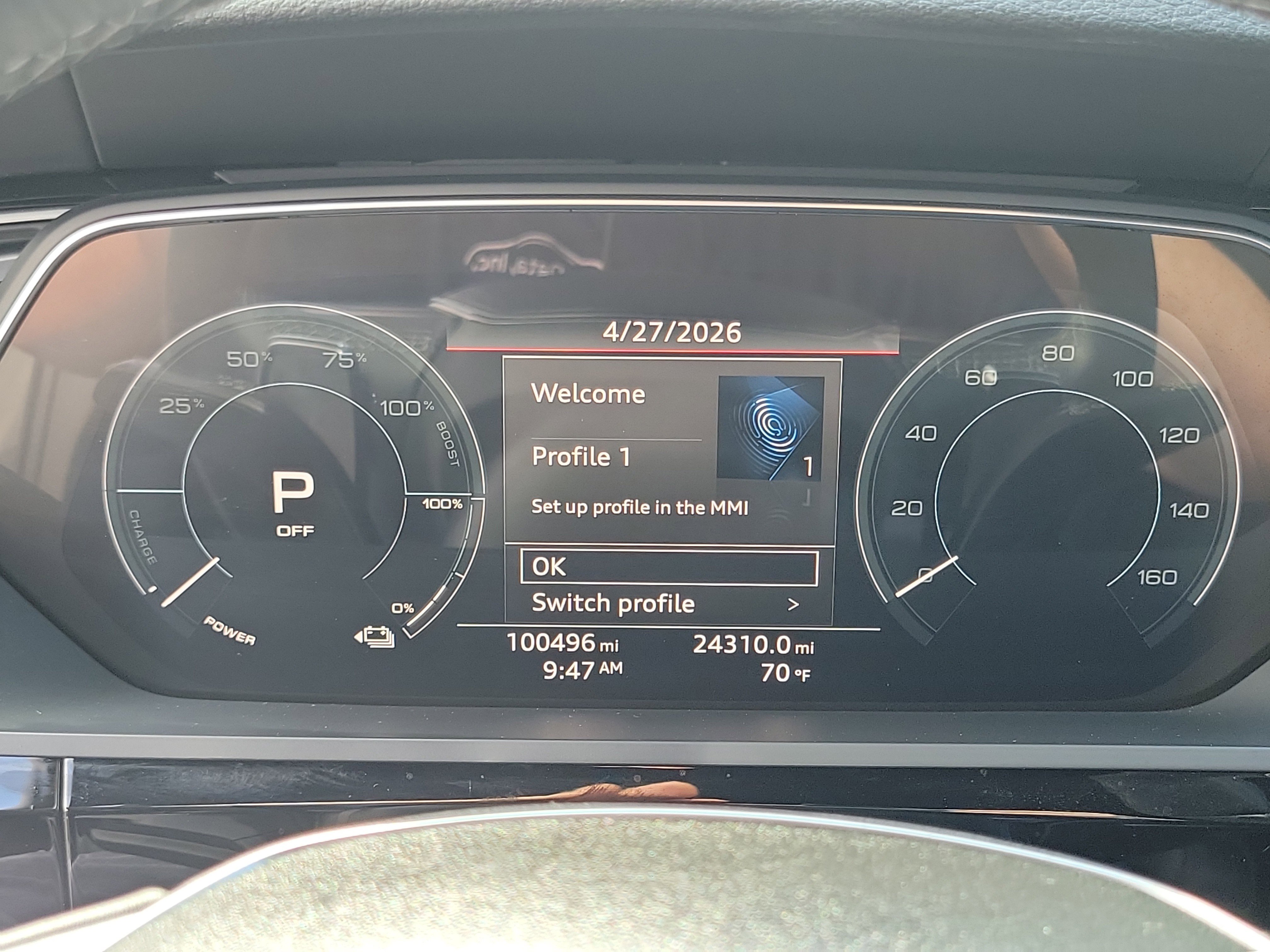 Used 2019 Audi e-tron Prestige w/ Prestige Package AWD/4WD image 11