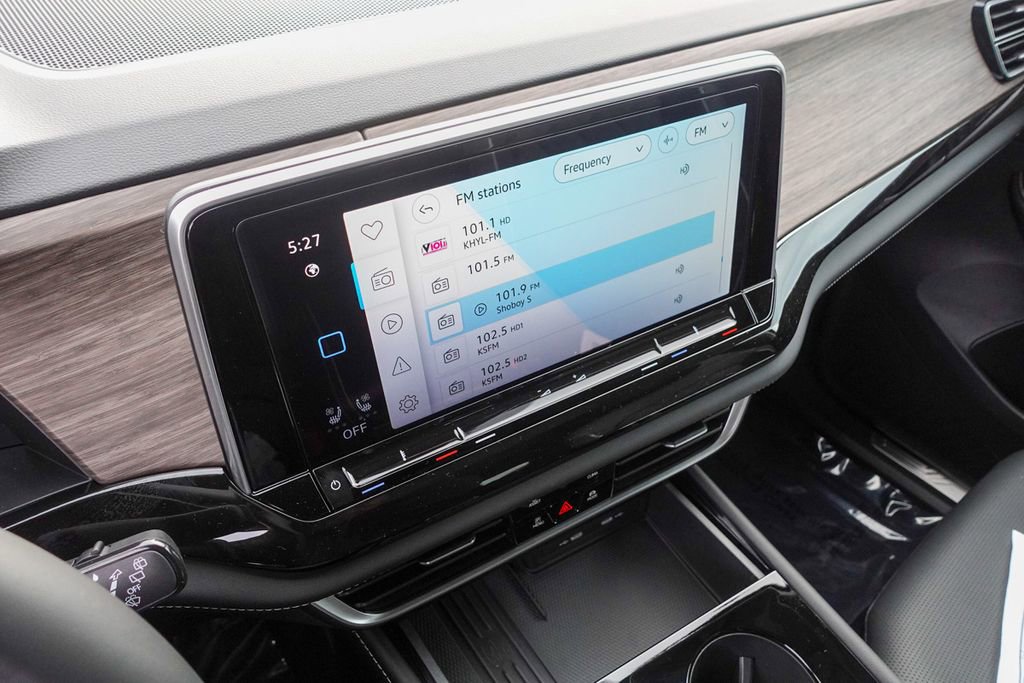 New 2026 Volkswagen Atlas SEL Premium R-Line image 24