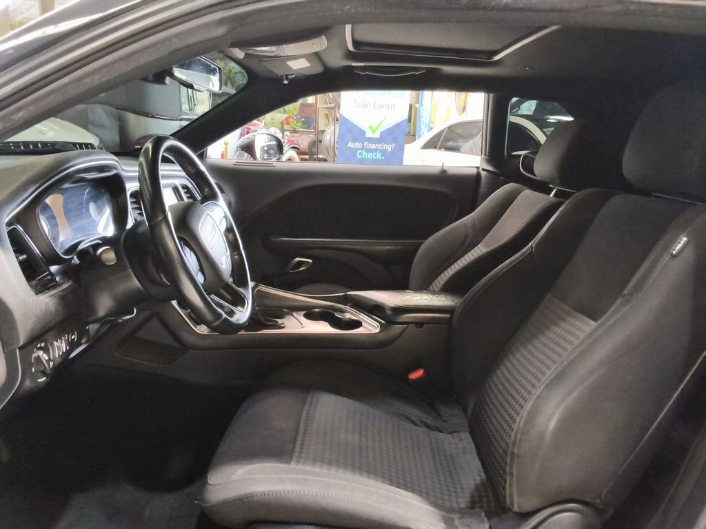 Used 2018 Dodge Challenger SXT w/ Blacktop Package image 16