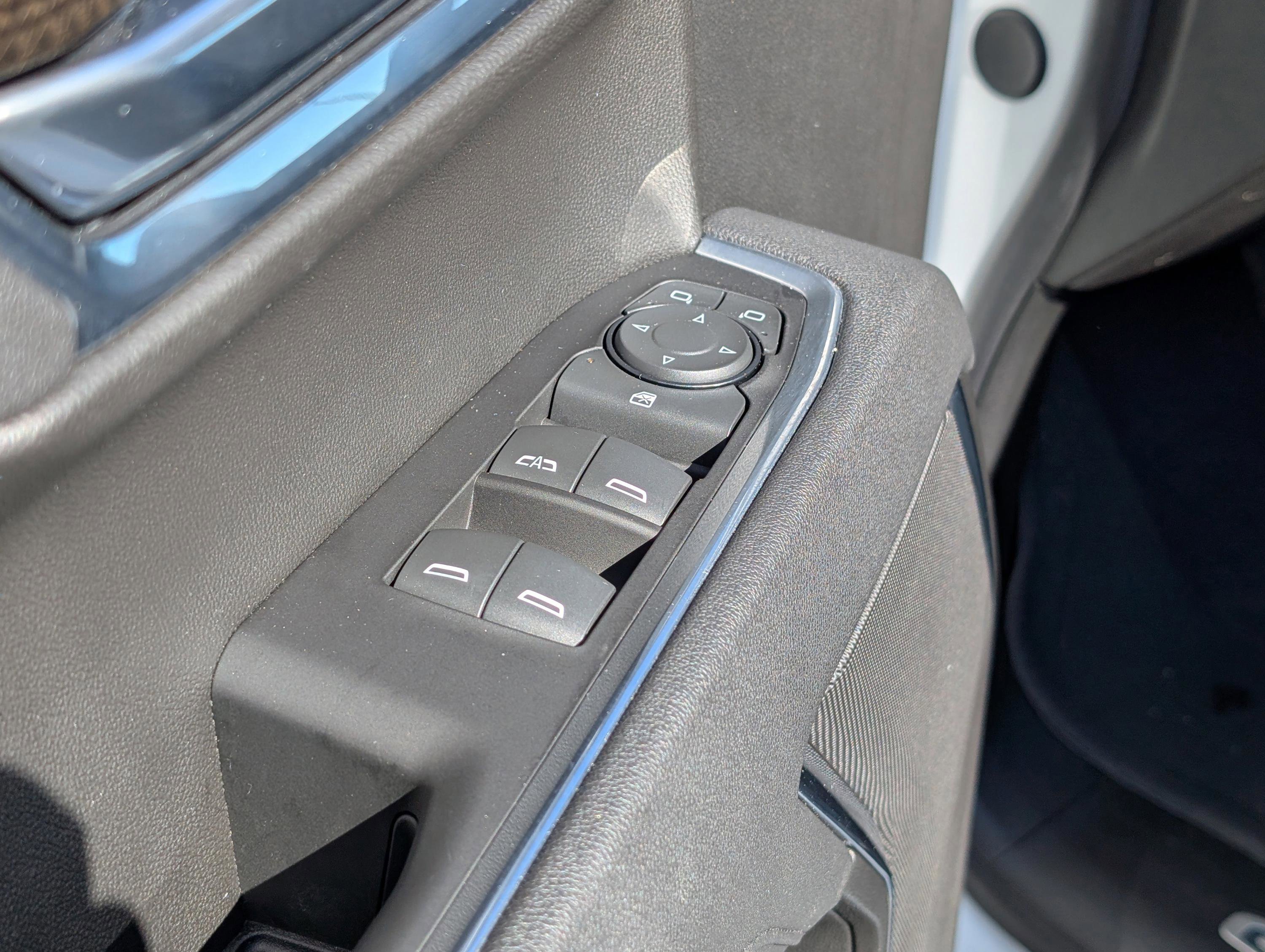 Used 2025 Chevrolet Silverado 1500 LT w/ Protection Package image 16