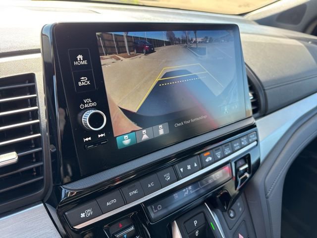 Used 2025 Honda Odyssey Sport-L image 11