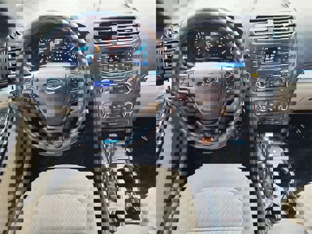 Used 2019 Ford Explorer FWD image 10