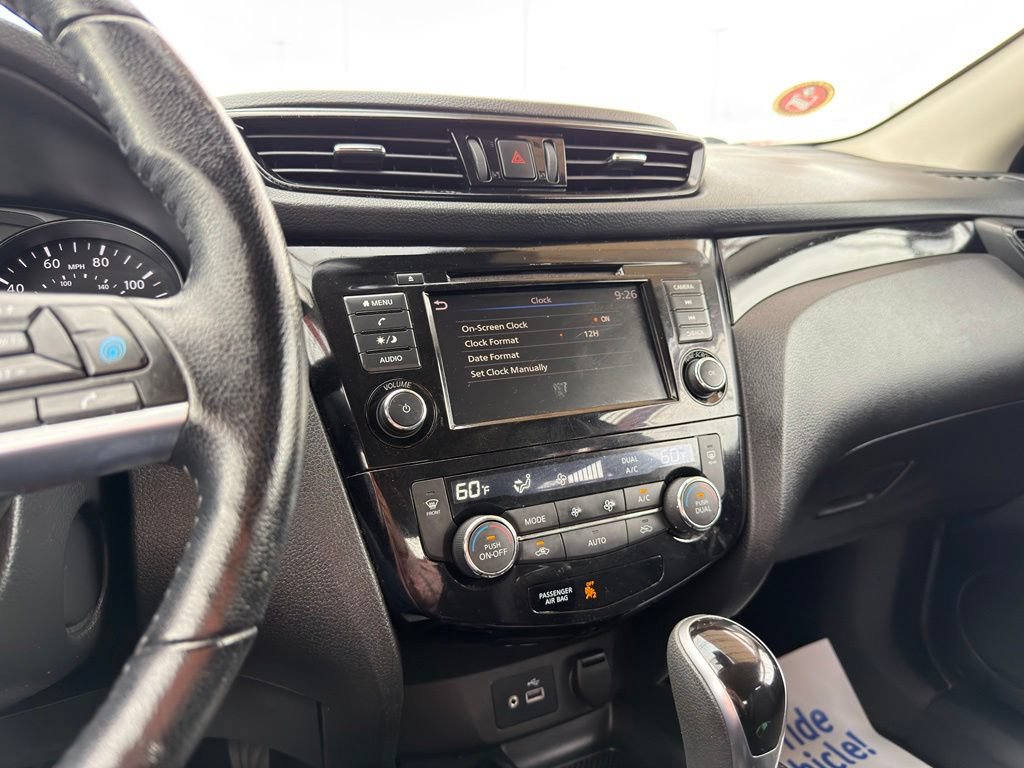Used 2022 Nissan Rogue Sport SV w/ Technology Package AWD/4WD image 20