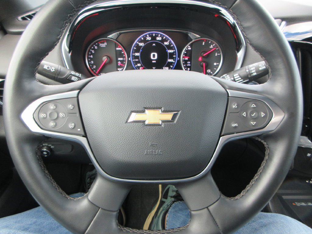Used 2023 Chevrolet Traverse High Country AWD/4WD image 28